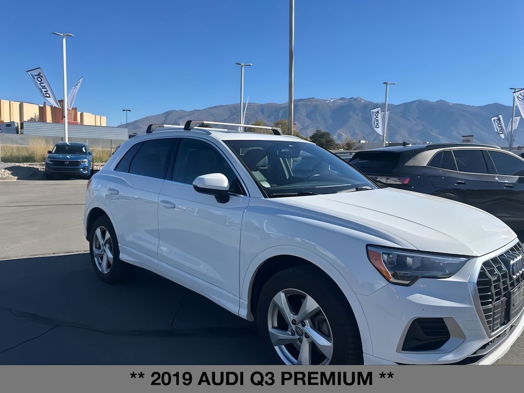 Used 2019 Audi Q3 Premium 2.0 TFSI Premium quattro