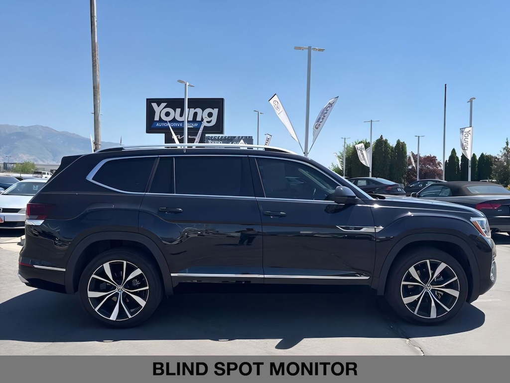 Used 2024 Volkswagen Atlas 2.0T SEL Premium R-Line 2.0T SEL Premium R-Line 4MOTION