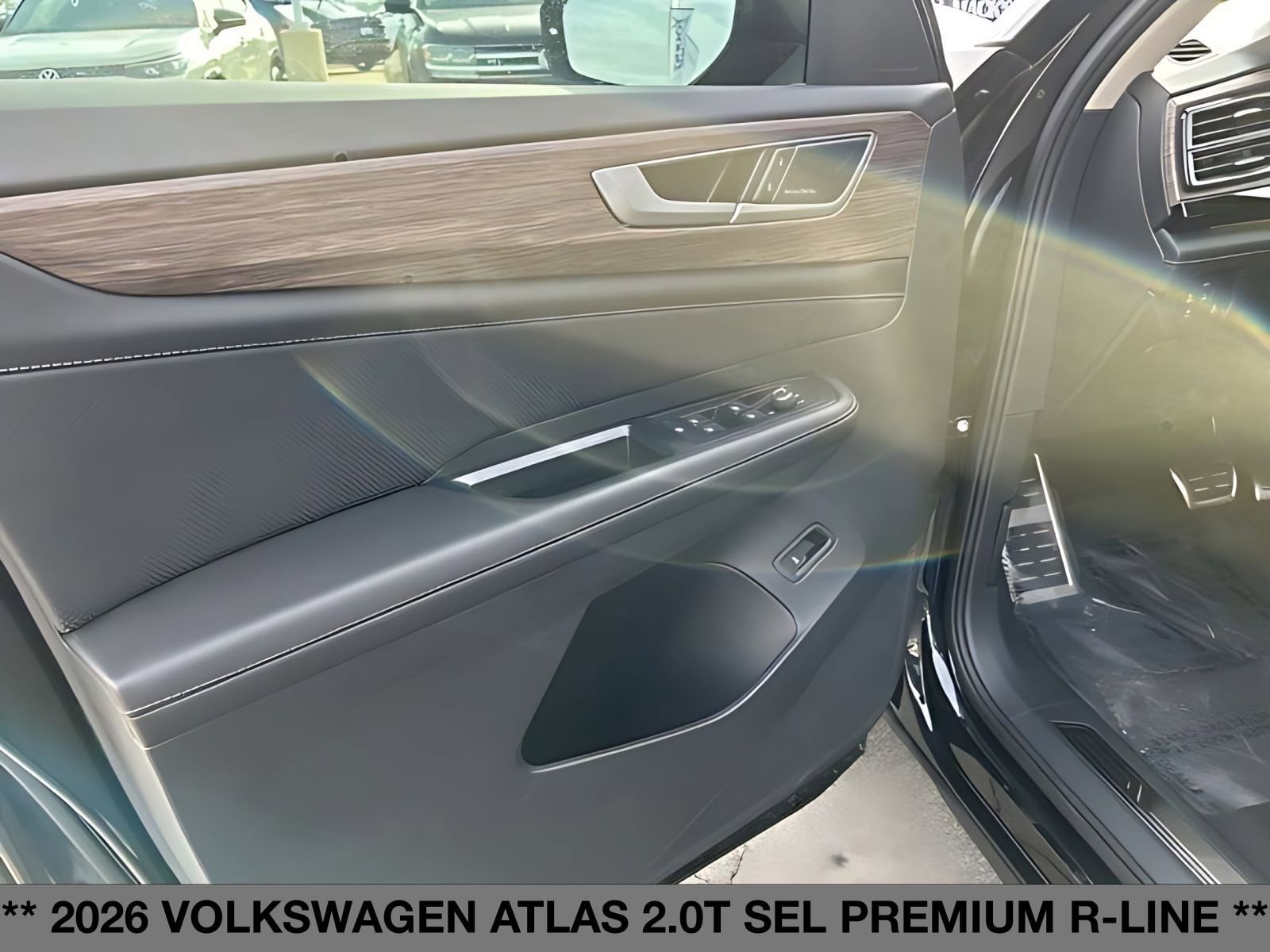 2026 Volkswagen Atlas SEL Premium R-Line - Photo 22