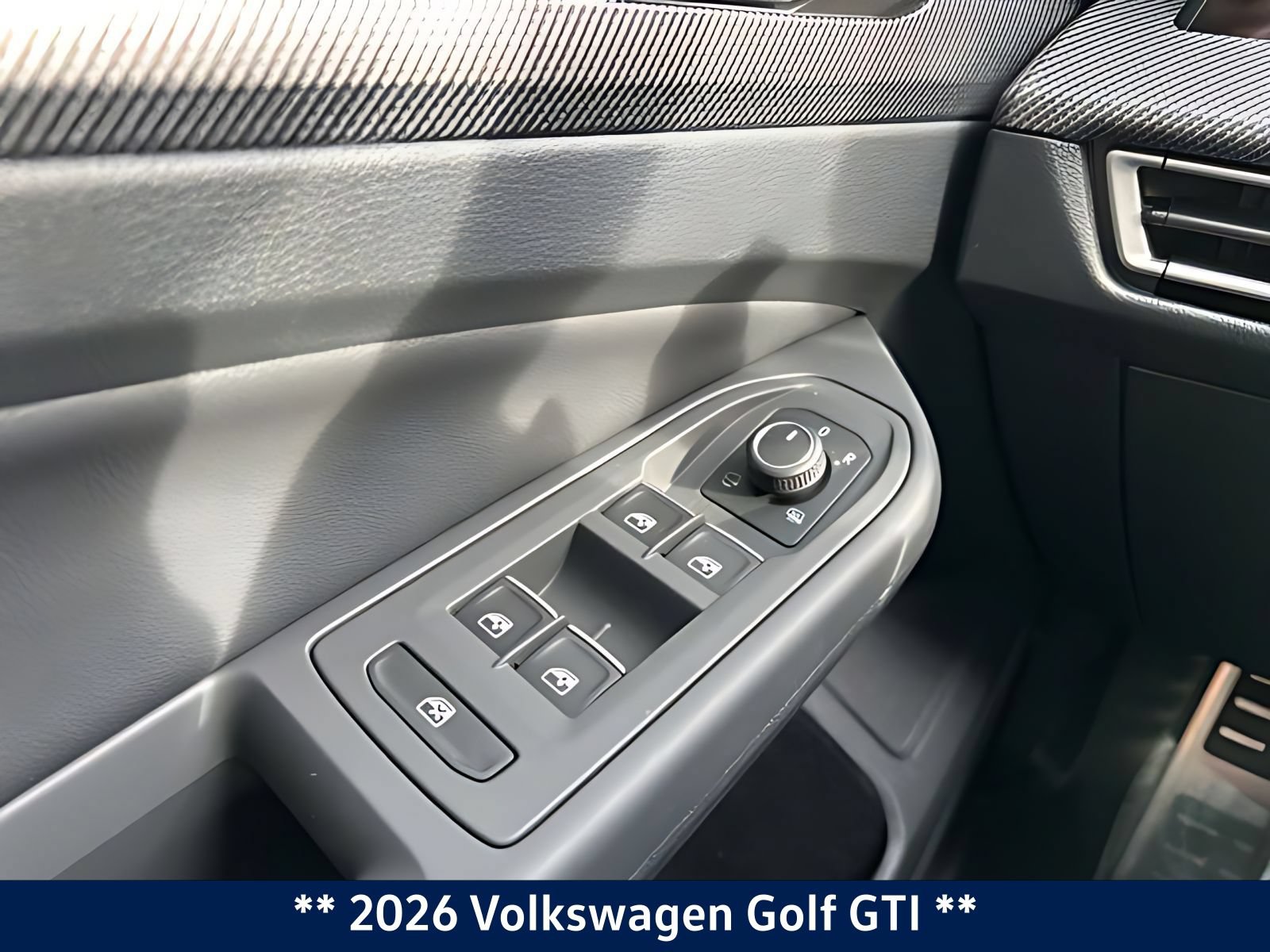 2026 Volkswagen Golf GTI SE - Photo 17