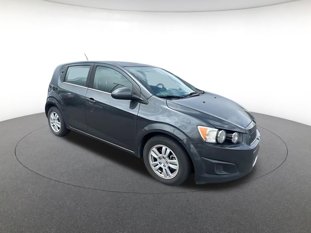 Used 2016 Chevrolet Sonic LT HB Auto LT