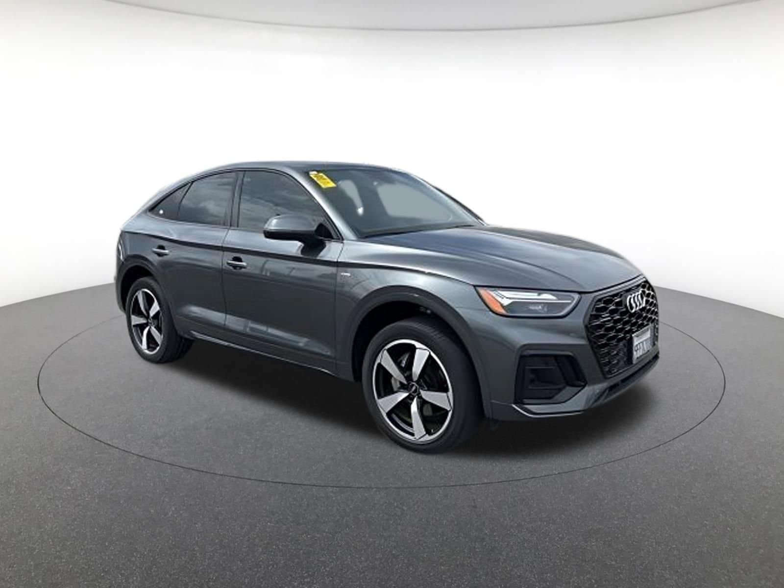 2023 Audi Q5 Sportback 45 Premium Plus's photo