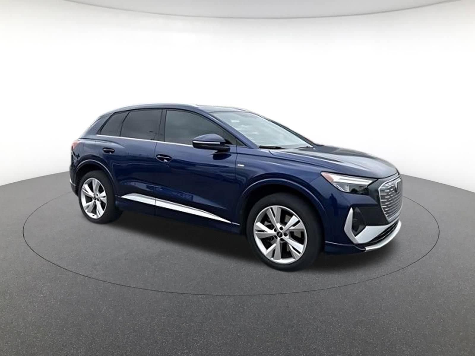 2023 Audi Q4 e-tron 50 Premium Plus quattro's photo