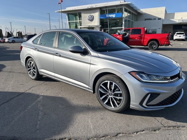 2026 Volkswagen Jetta SE's photo