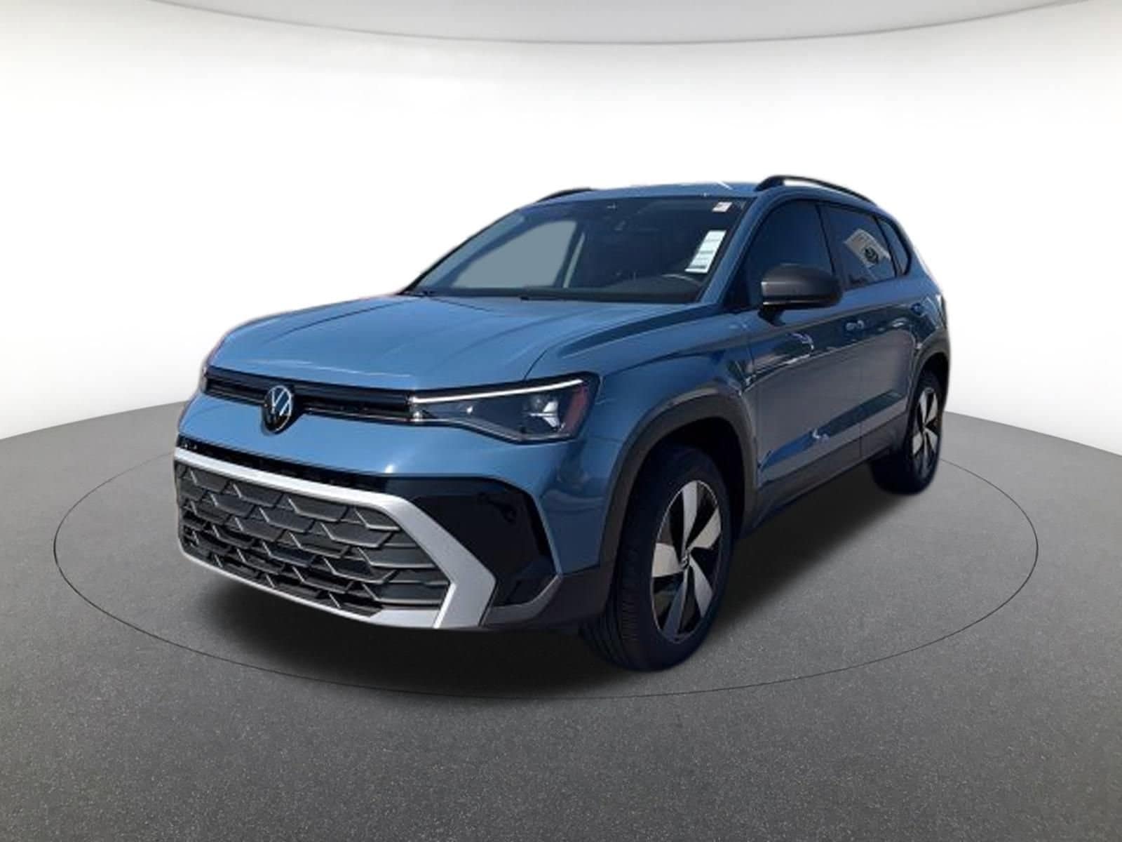 2025 Volkswagen Taos S's photo