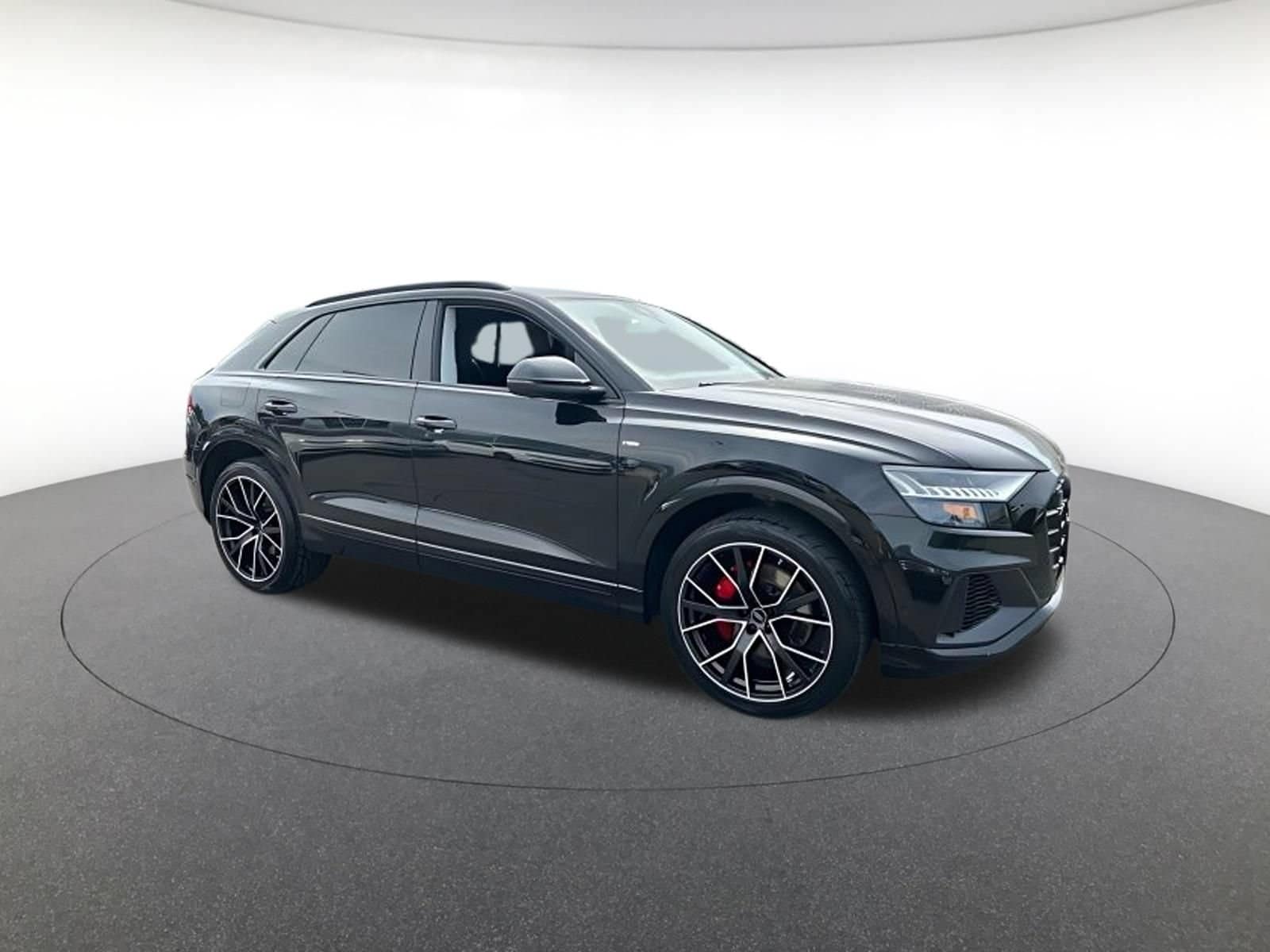 2023 Audi Q8
