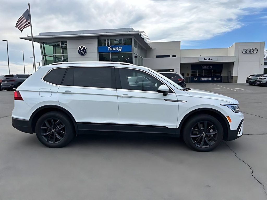 Used 2024 Volkswagen Tiguan SE 2.0T SE 4MOTION