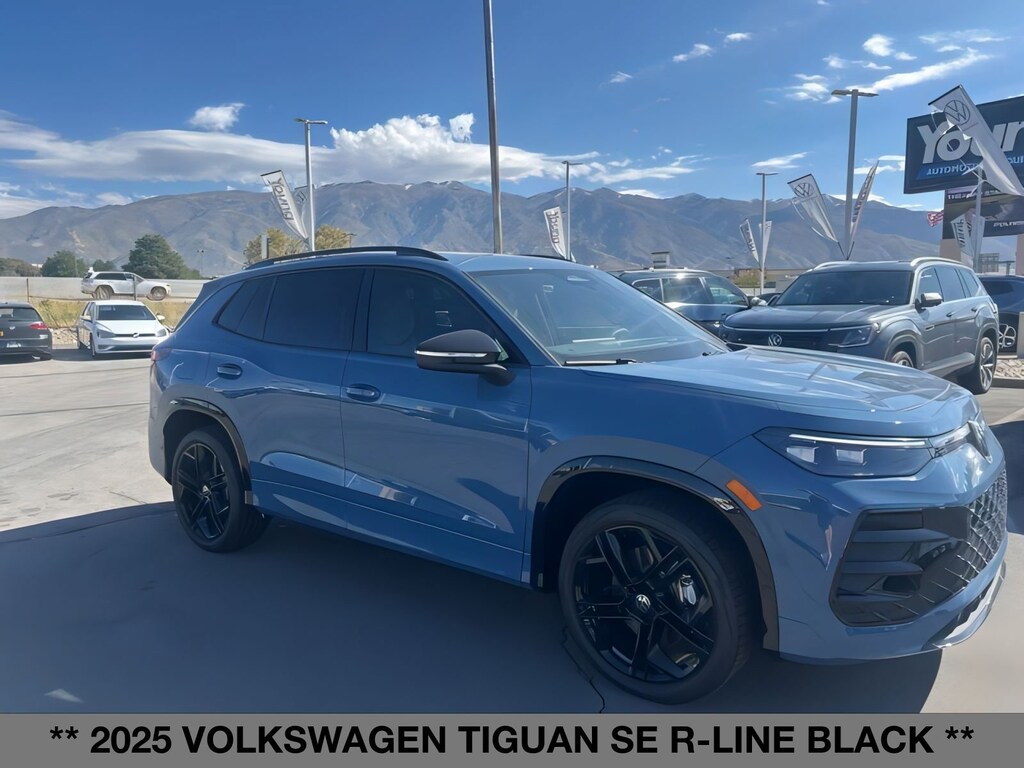 New 2025 Volkswagen Tiguan SE R-Line Black Sport Utility