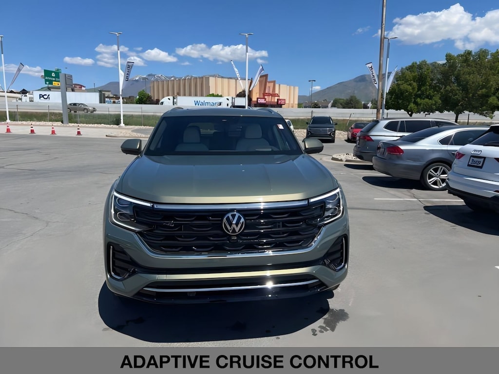 New 2025 Volkswagen Atlas Cross Sport 2.0T SEL Premium R-Line Sport Utility