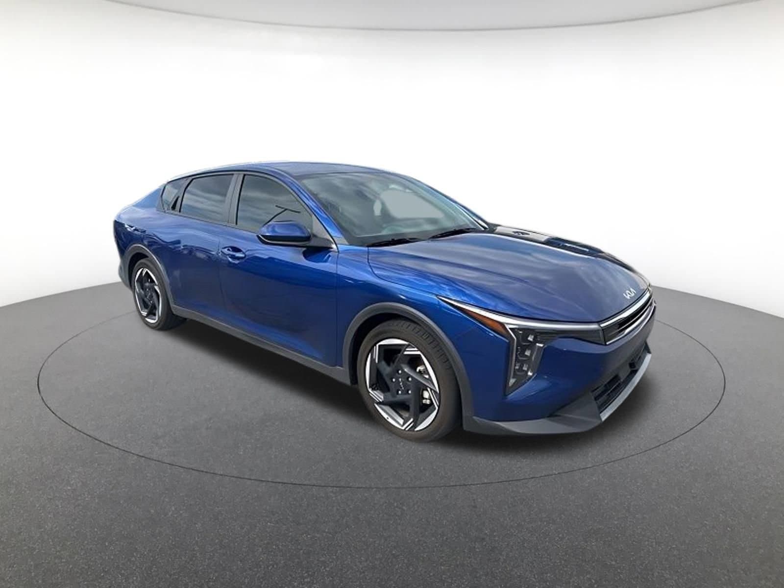 2025 Kia K4 EX AT's photo