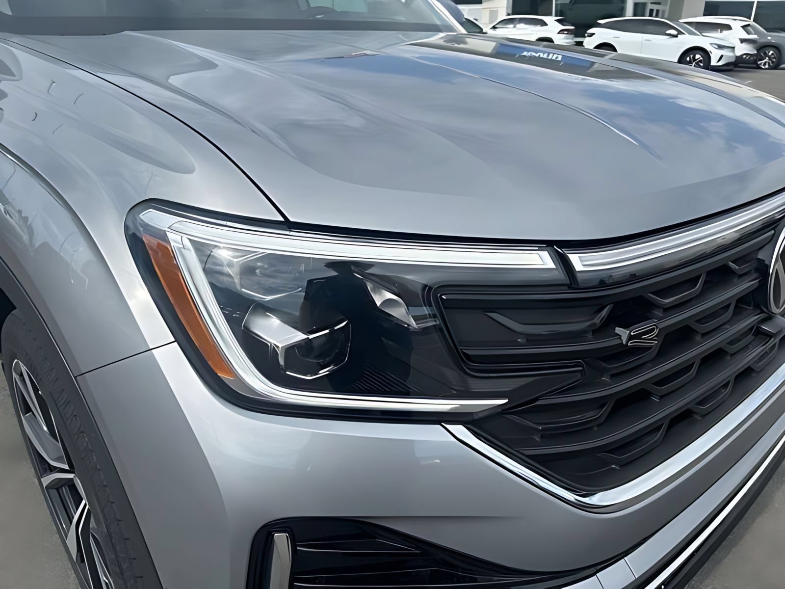 2026 Volkswagen Atlas SEL Premium R-Line - Photo 9