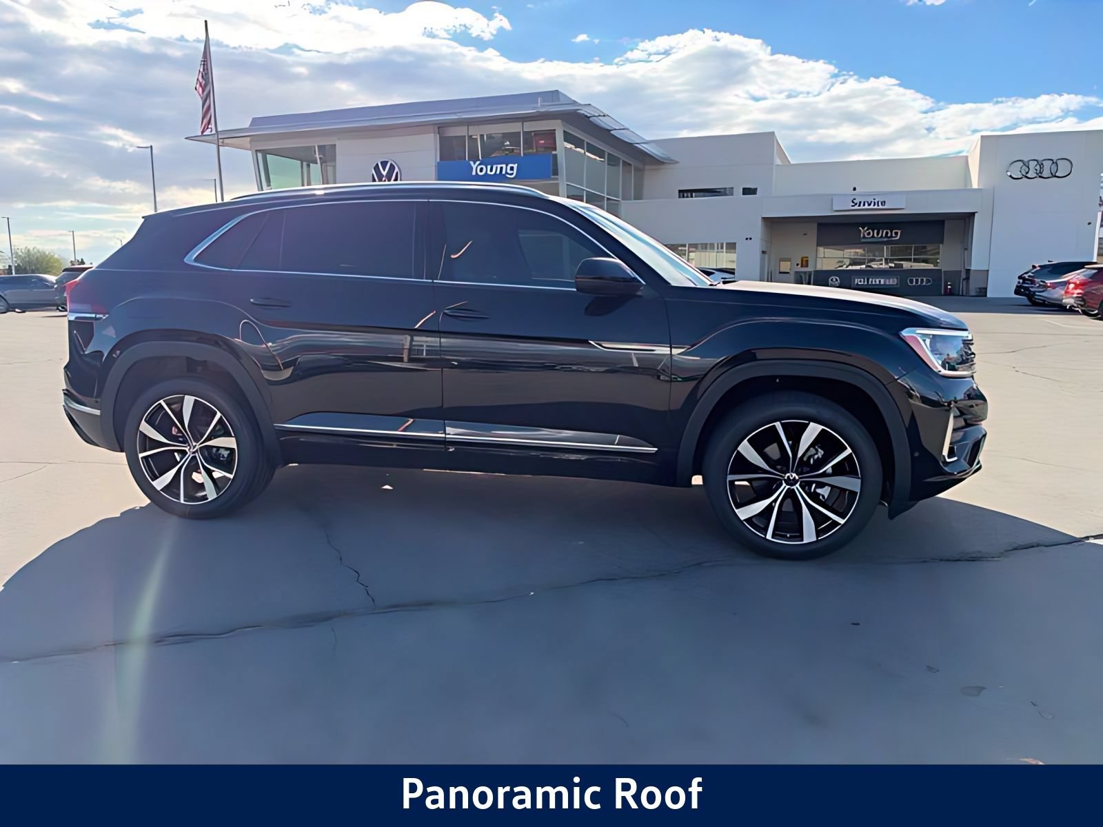 New 2026 Volkswagen Atlas Cross Sport 2.0T SEL Premium R-Line Sport Utility