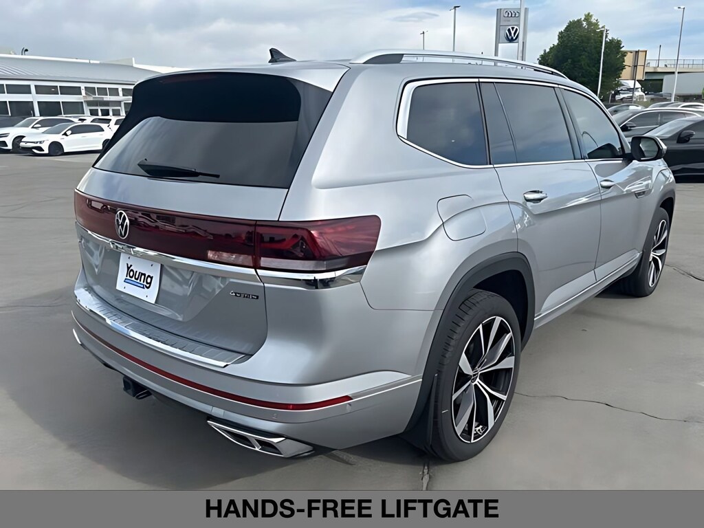New 2026 Volkswagen Atlas 2.0T SEL Premium R-Line Sport Utility