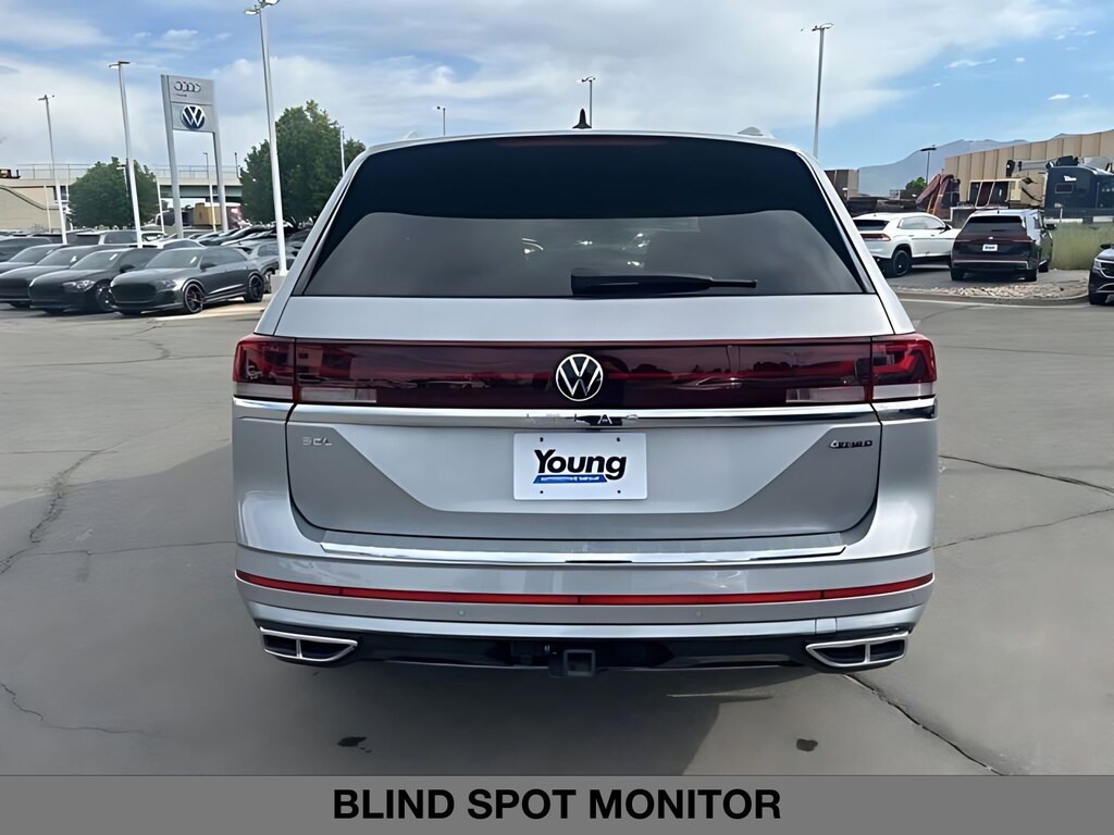 New 2026 Volkswagen Atlas 2.0T SEL Premium R-Line Sport Utility
