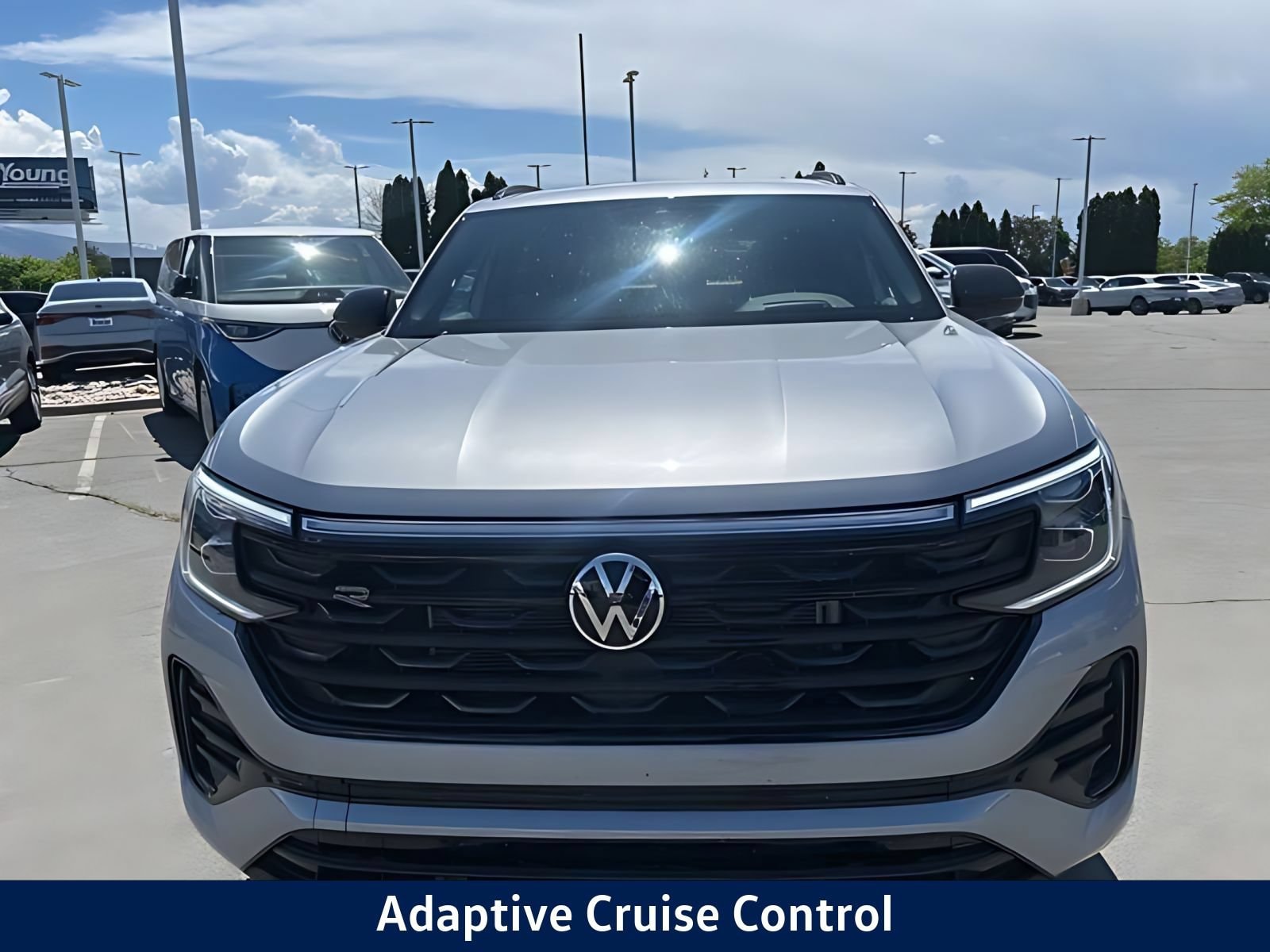 2026 Volkswagen Atlas Cross Sport SEL R-LINE - Photo 8