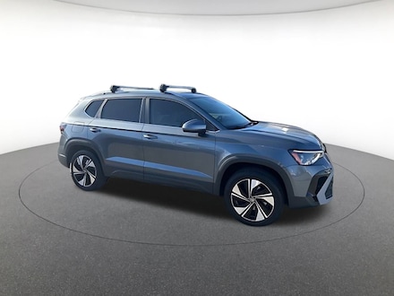 2025 Volkswagen Taos SE SE 4MOTION