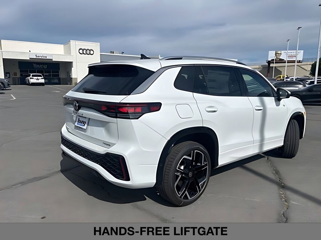 New 2026 Volkswagen Tiguan SEL R-Line Turbo Sport Utility