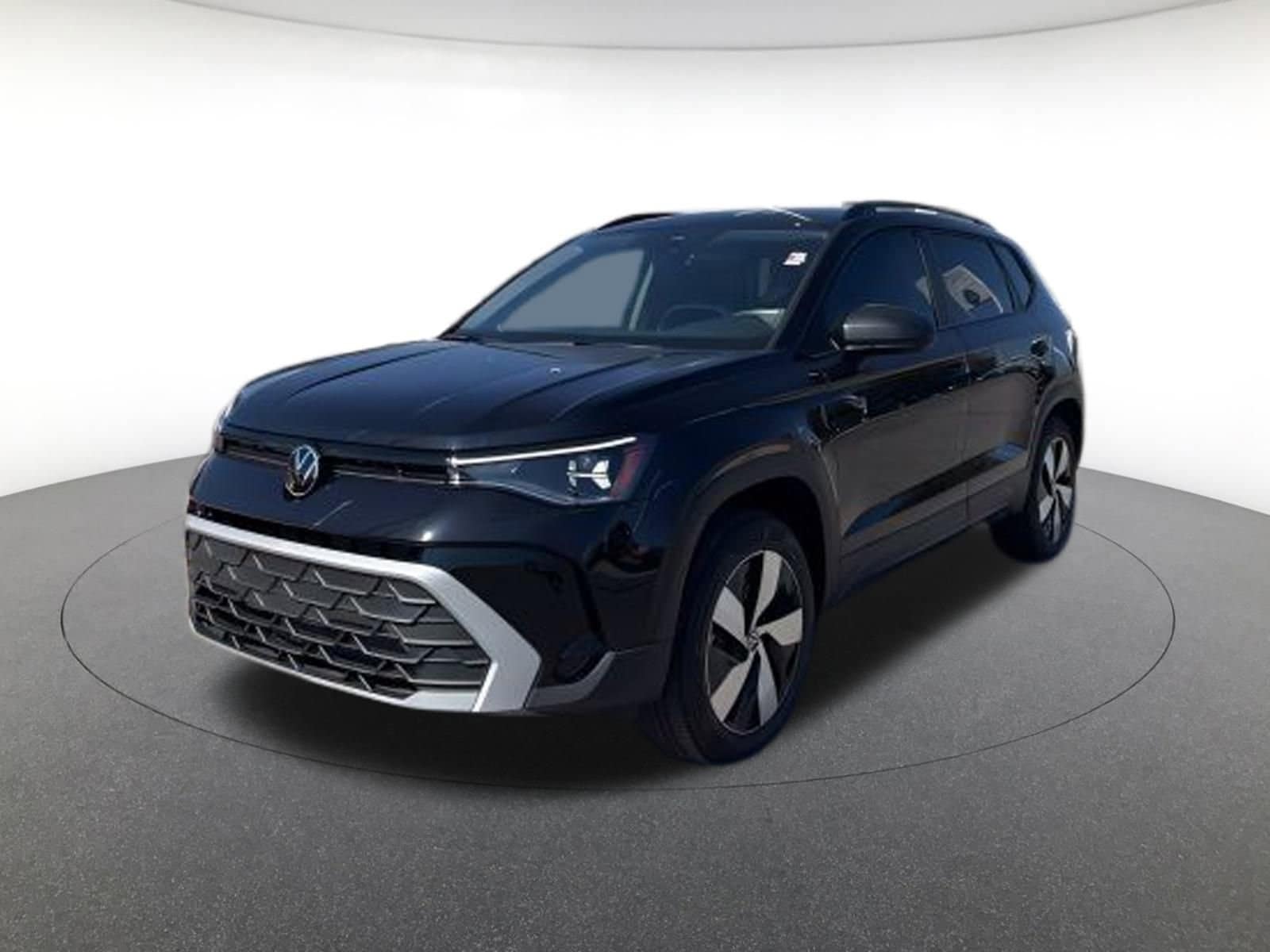 2025 Volkswagen Taos S's photo