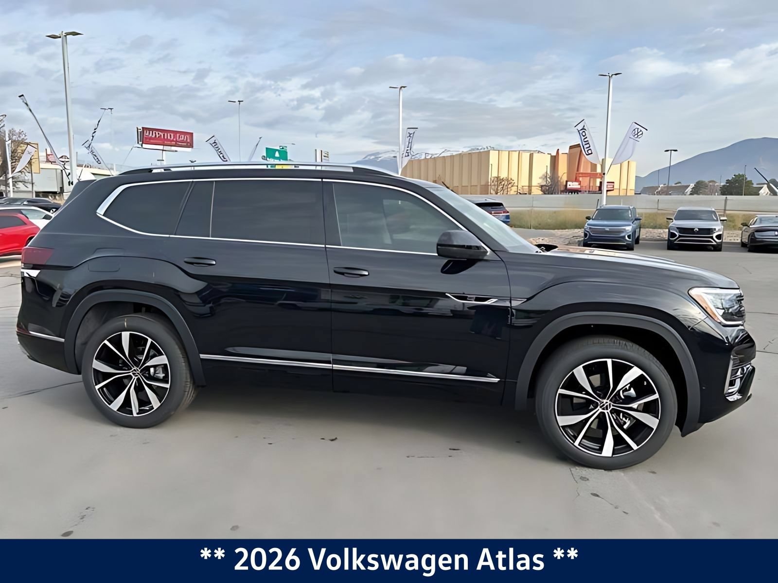 2026 Volkswagen Atlas SEL Premium R-Line - Photo 8