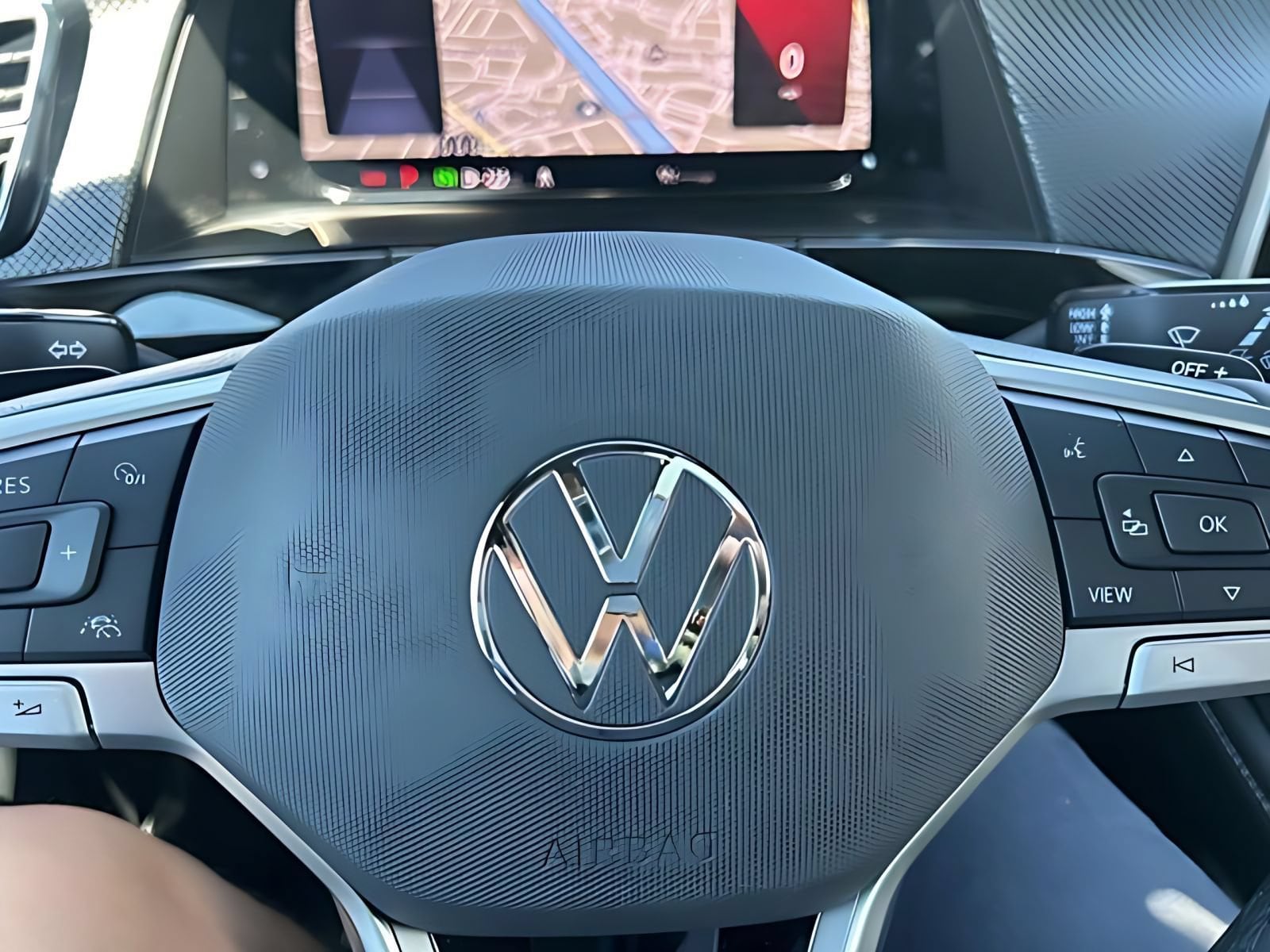 2026 Volkswagen Atlas Cross Sport SEL R-LINE - Photo 25