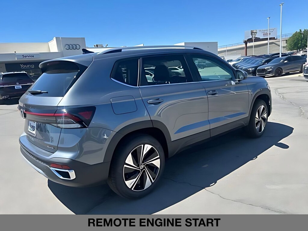 New 2026 Volkswagen Taos SE Sport Utility