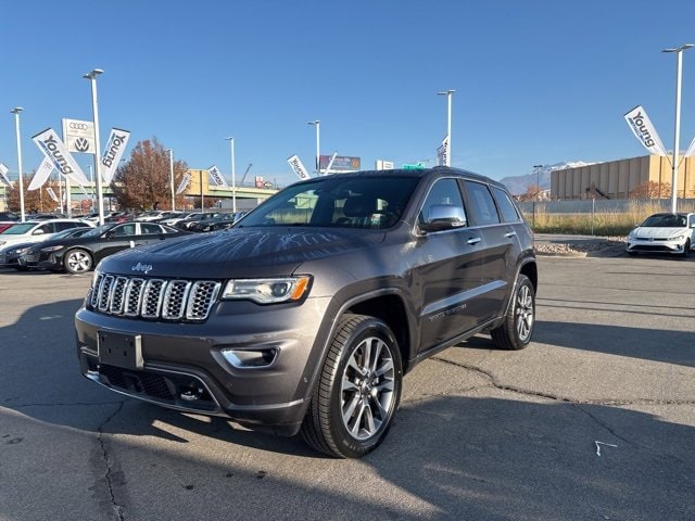 2018 Jeep Grand Cherokee Overland photo 2