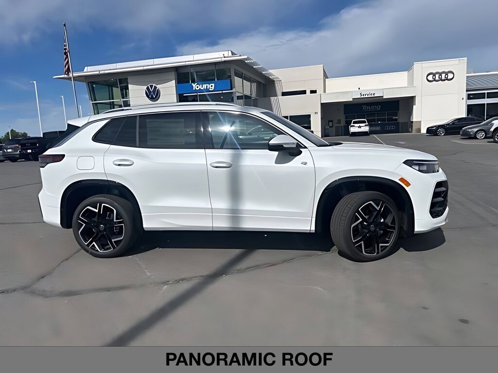 New 2026 Volkswagen Tiguan SEL R-Line Turbo Sport Utility