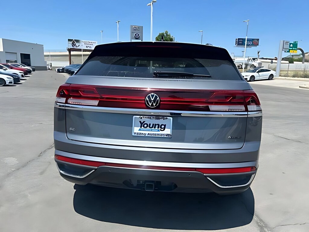 Used 2024 Volkswagen Atlas Cross Sport 2.0T SE w/Technology 2.0T SE w/Technology 4MOTION