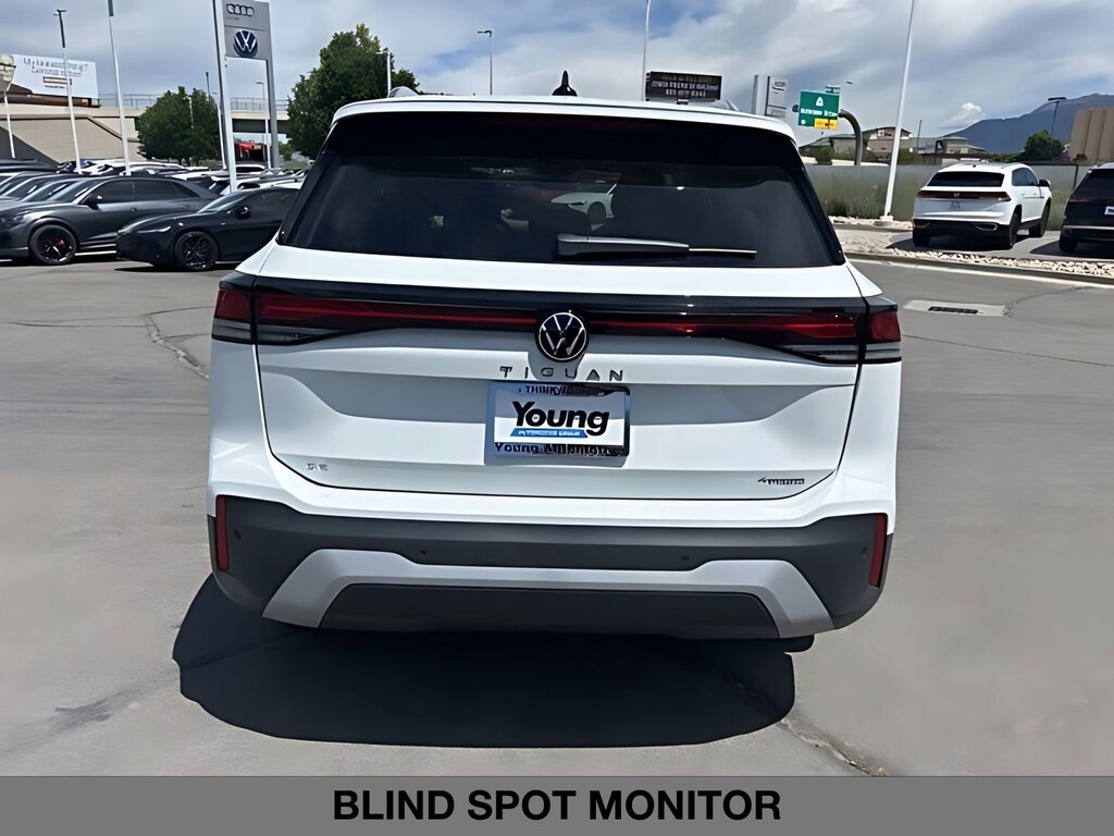 New 2026 Volkswagen Tiguan SE Sport Utility