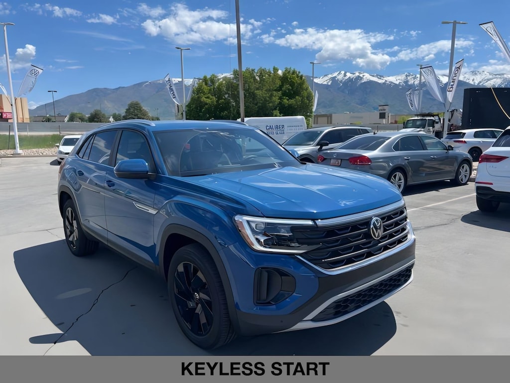 New 2025 Volkswagen Atlas Cross Sport 2.0T SE w/Technology Sport Utility
