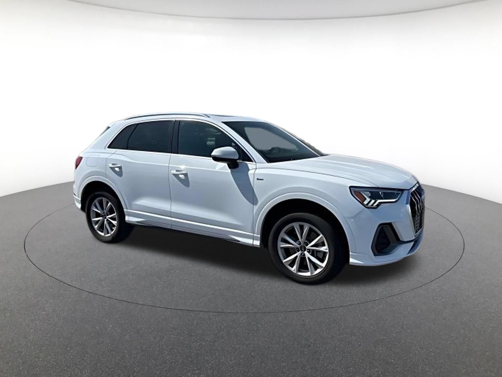  Audi Q3