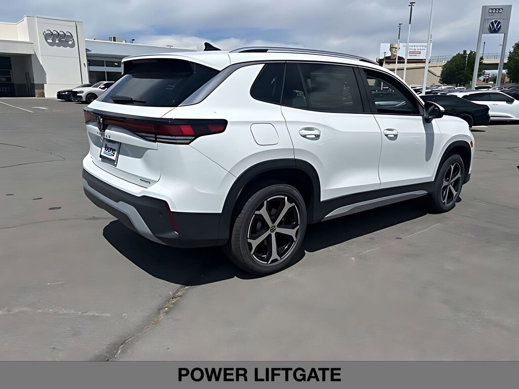 New 2026 Volkswagen Tiguan SE Sport Utility