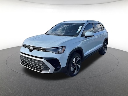2025 Volkswagen Taos SE Sport Utility