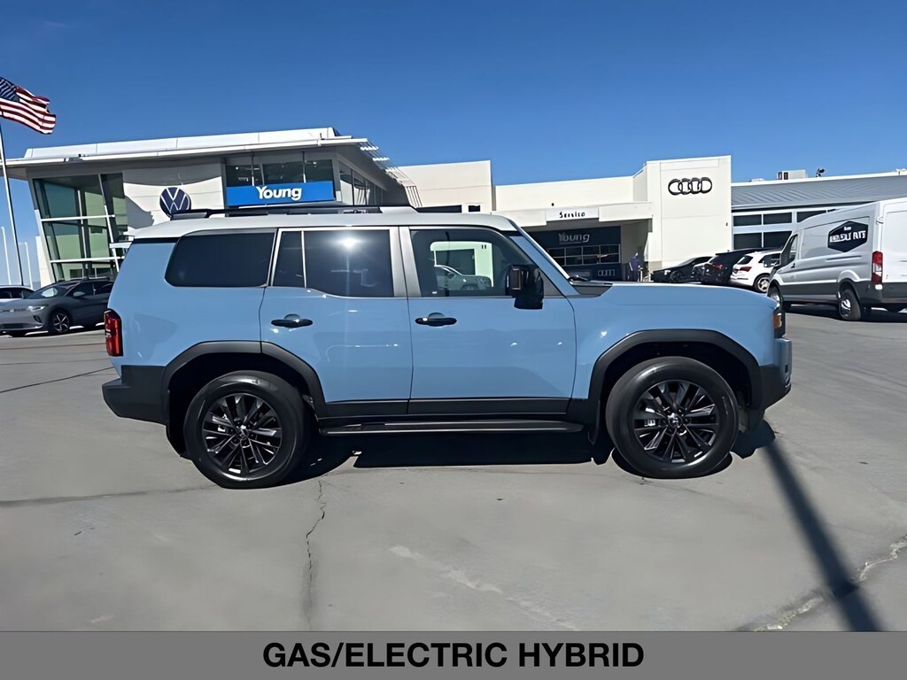 Used 2025 Toyota Land Cruiser 4WD