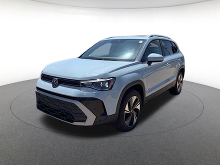 2025 Volkswagen Taos SE Sport Utility