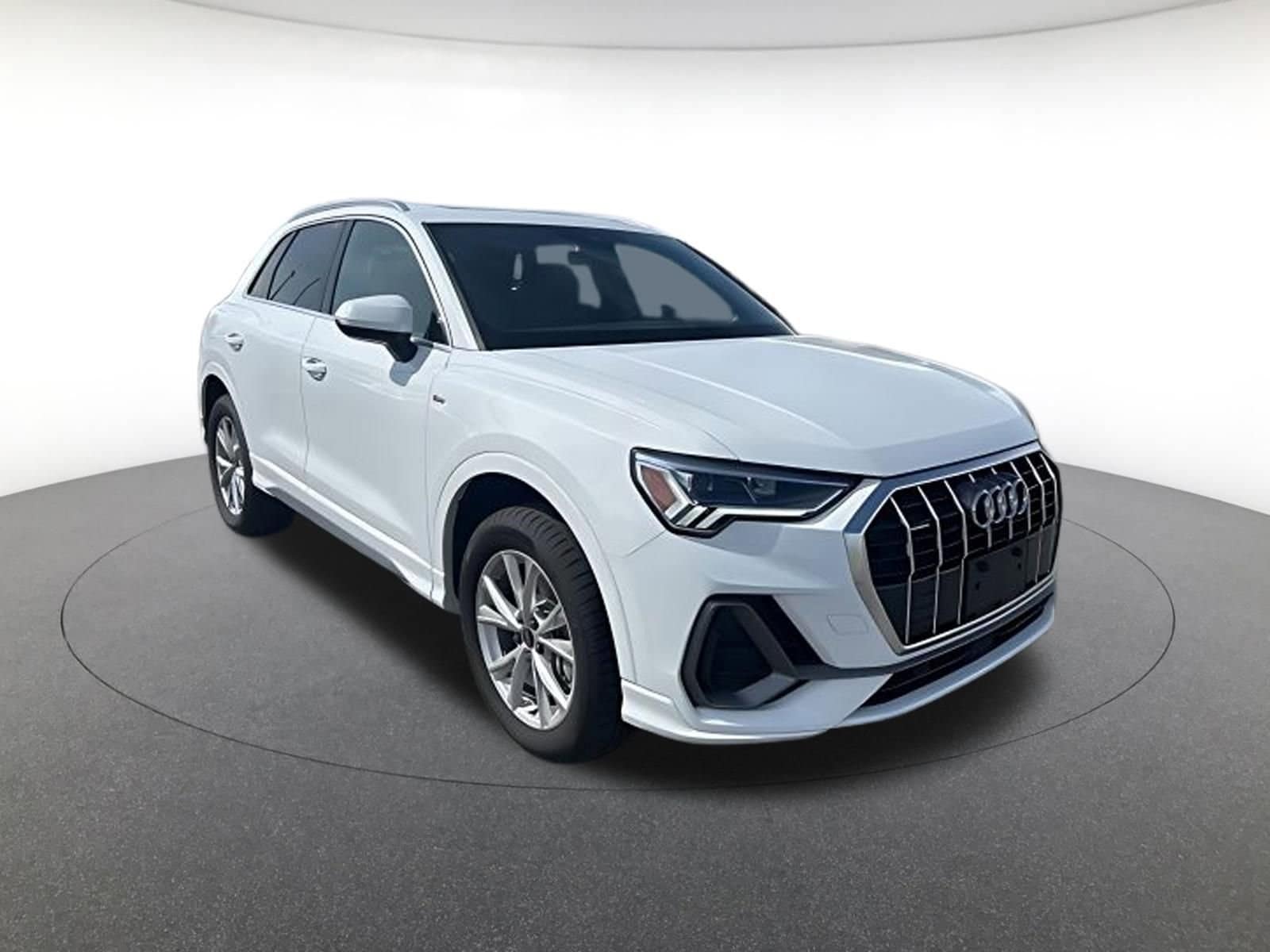 2025 Audi Q3 S Line Premium
