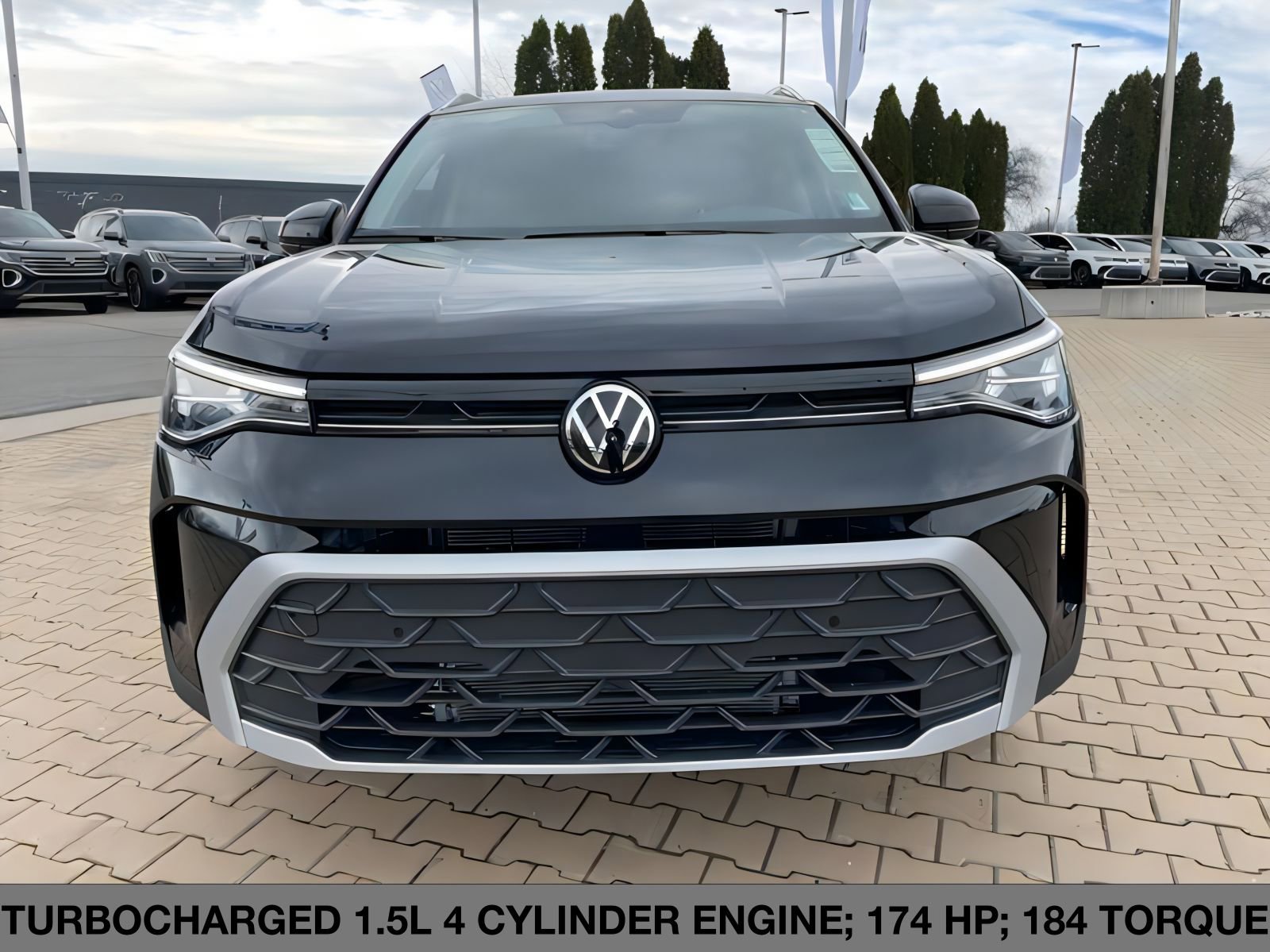 2025 Volkswagen Taos SE photo 2