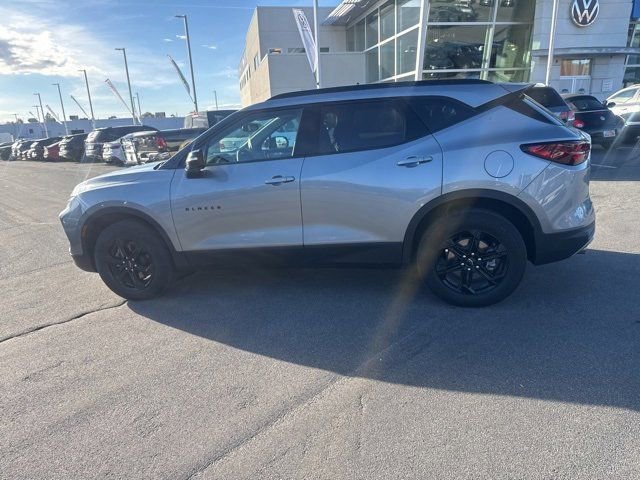 2024 Chevrolet Blazer 3LT photo 2
