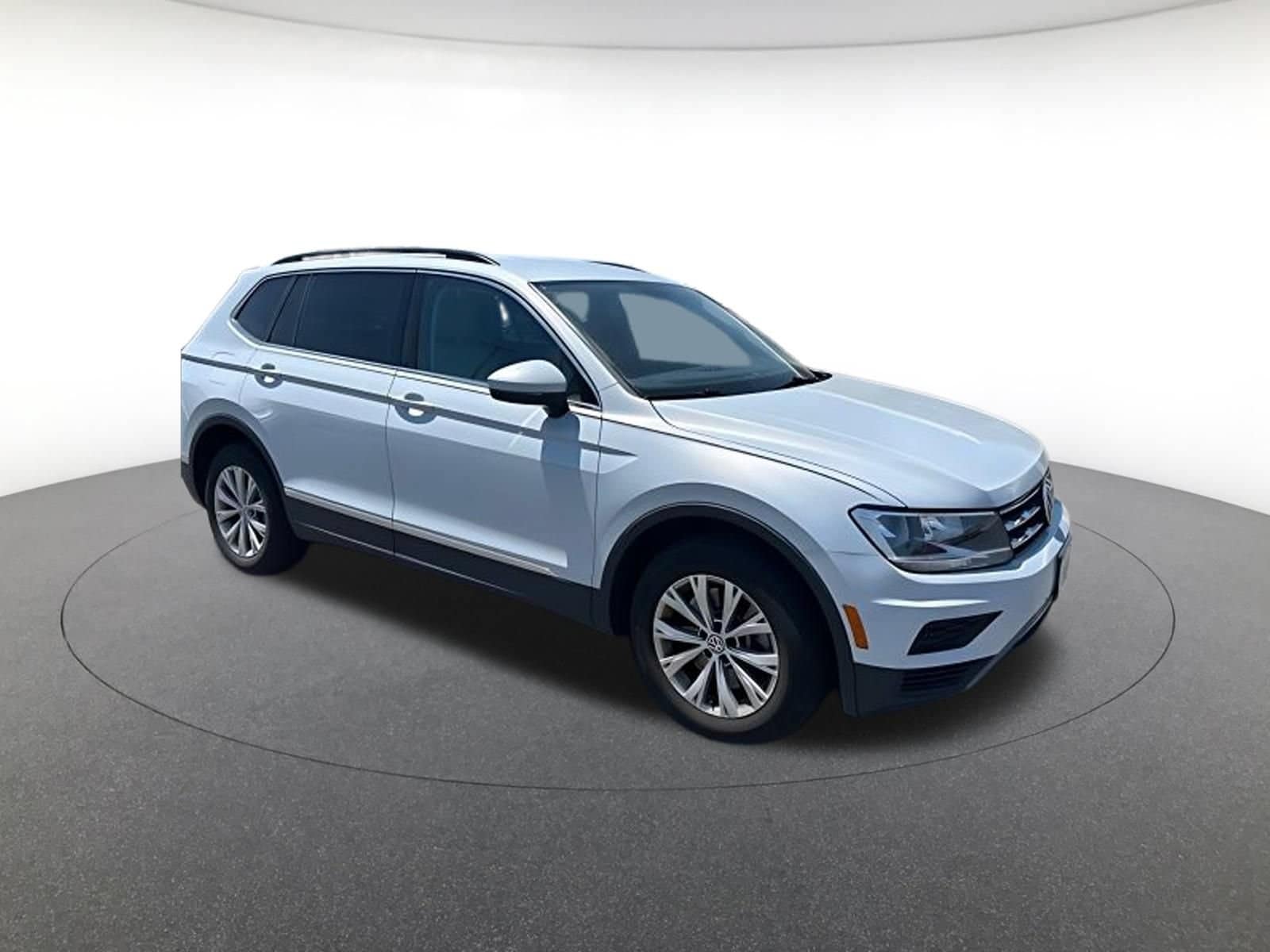 2018 Volkswagen Tiguan 2.0T SE 4Motion's photo