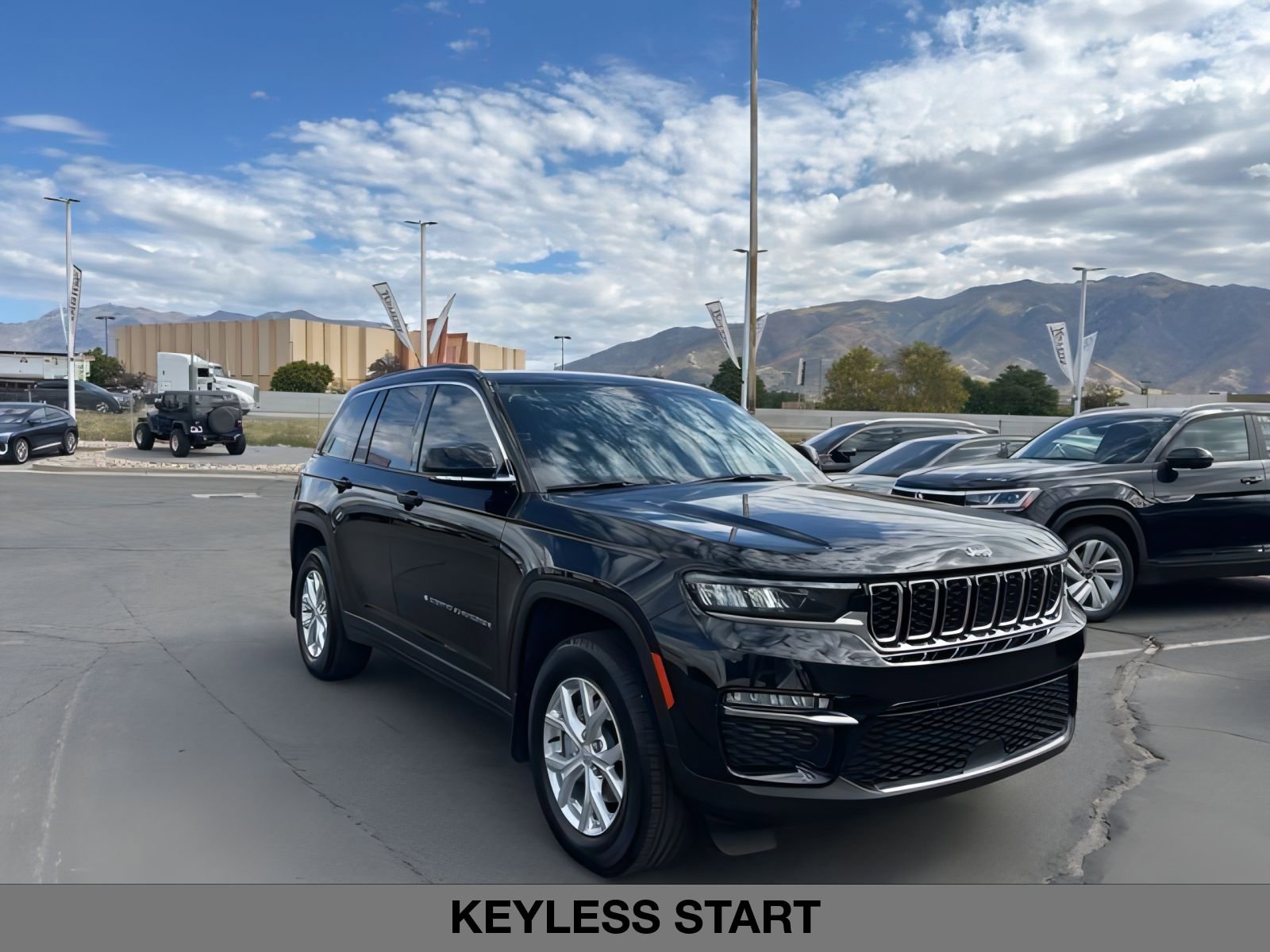 2024 Jeep Grand Cherokee Limited photo 3
