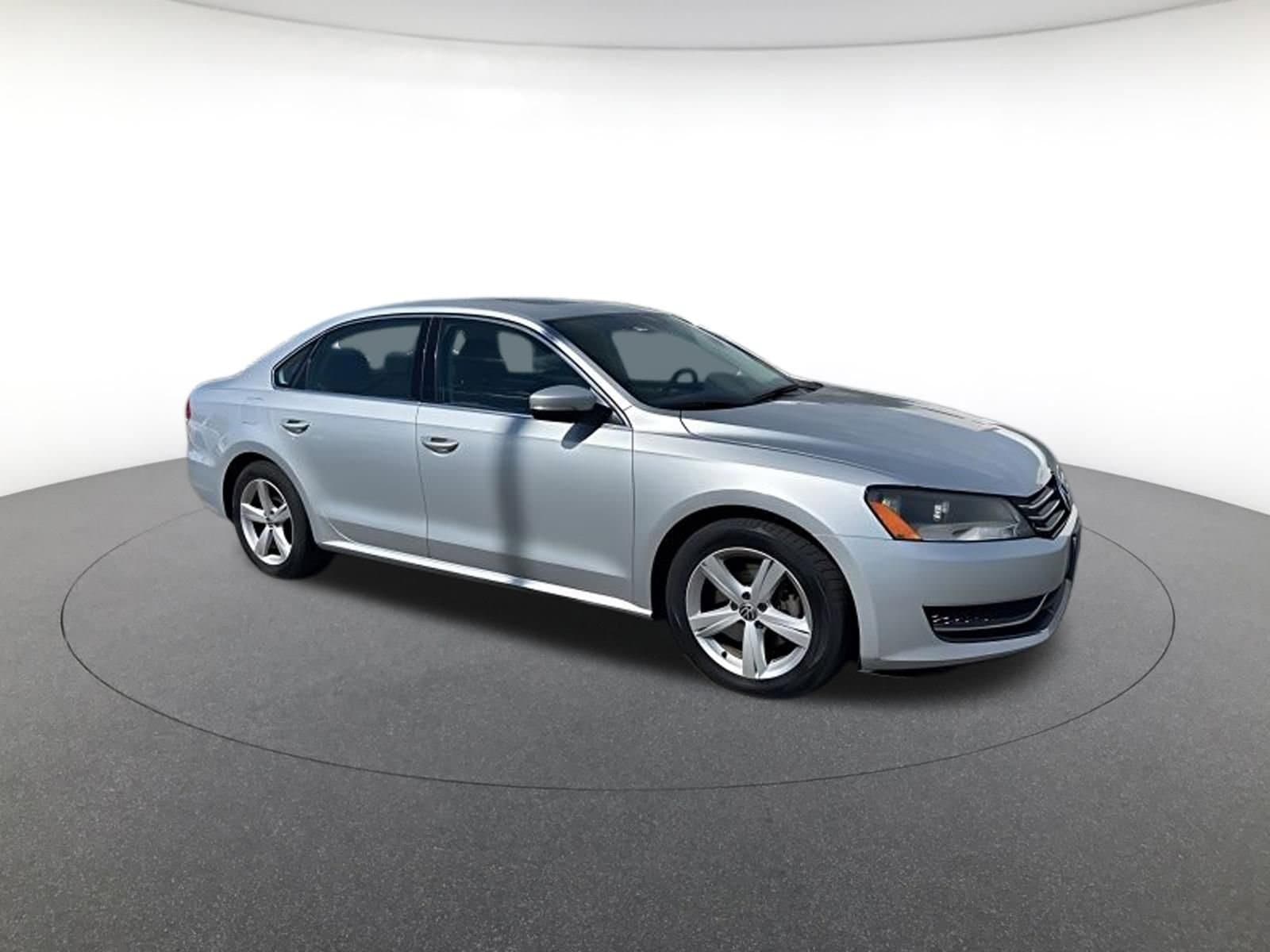 2013 Volkswagen Passat 2.5L SE Auto PZEV's photo