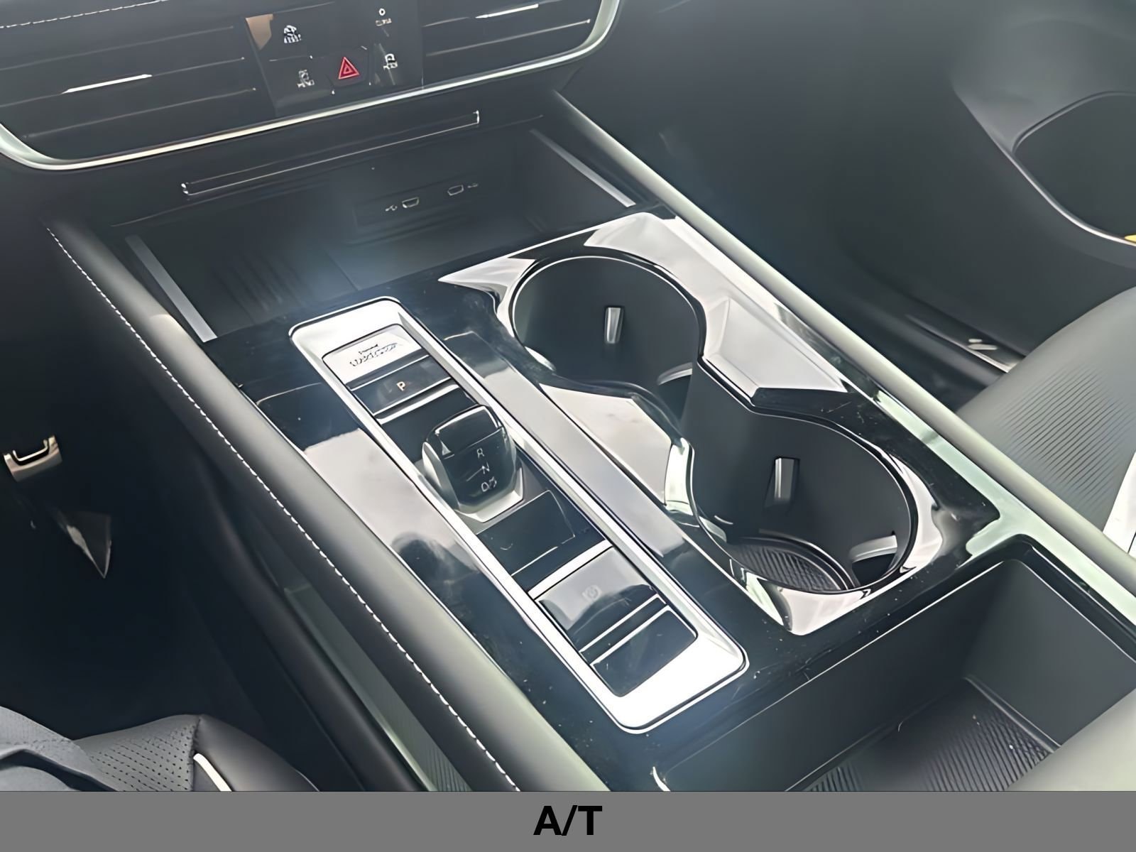 2026 Volkswagen Atlas SEL Premium R-Line - Photo 25