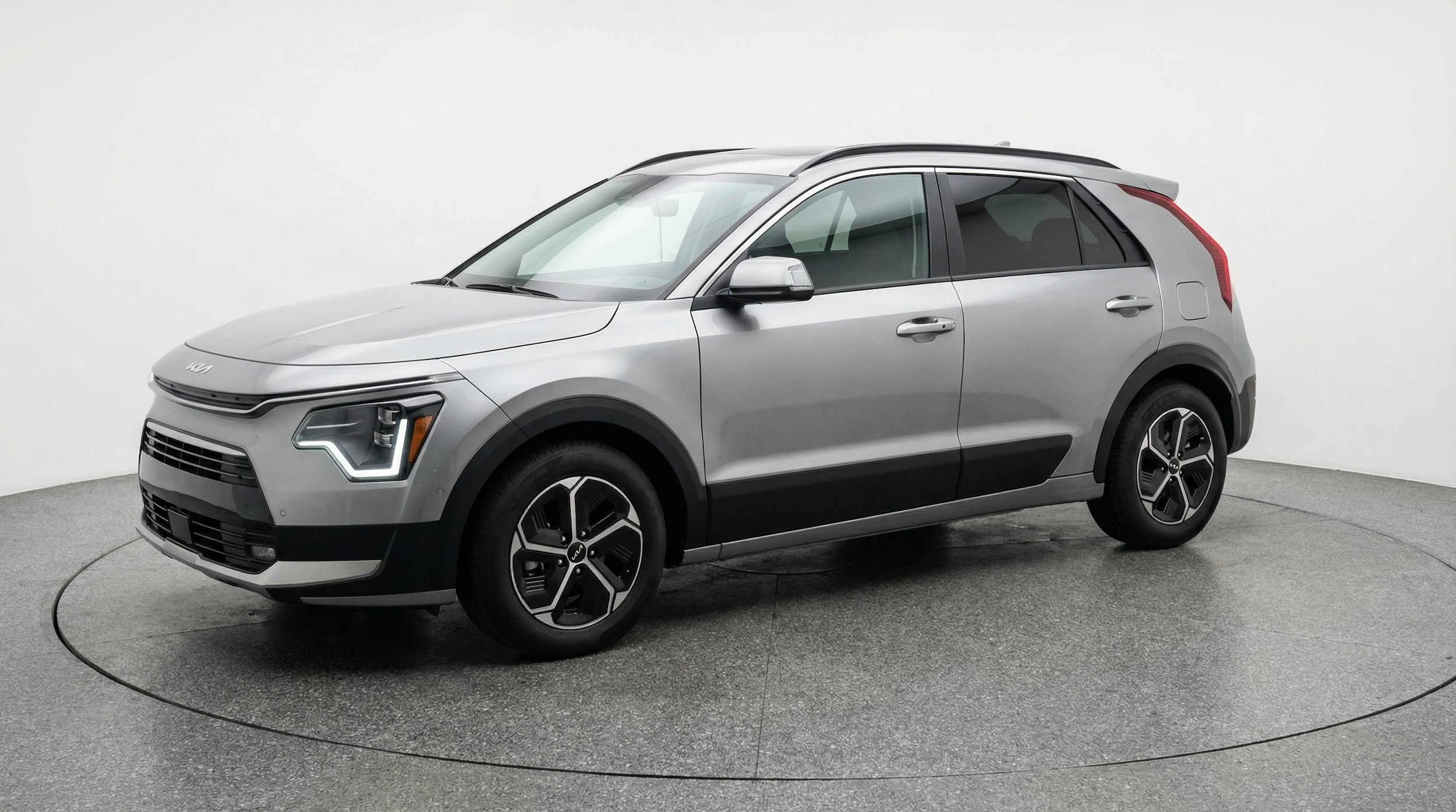 Thumbnail: 2026 Kia Niro - 3