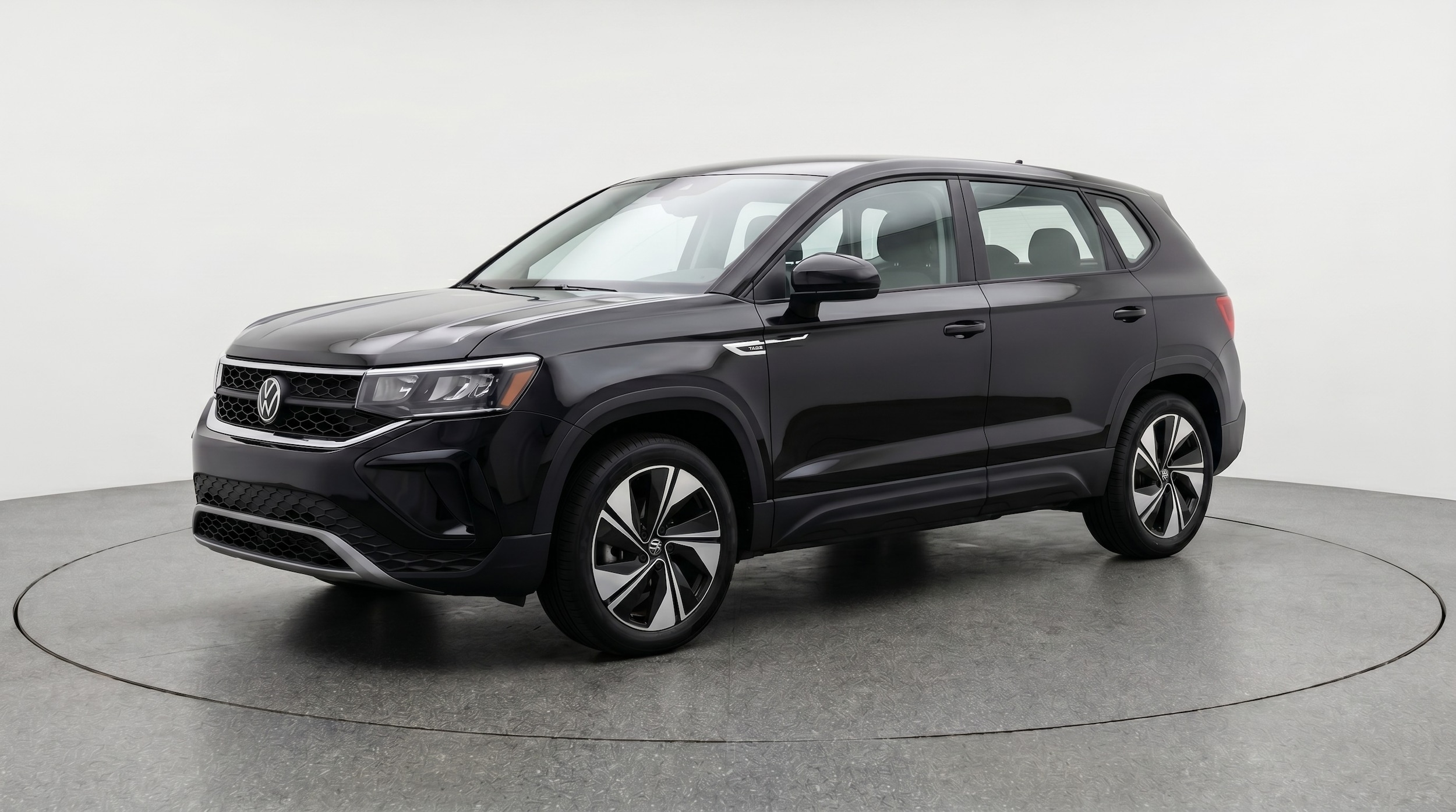 Thumbnail: 2026 Volkswagen Taos - 3