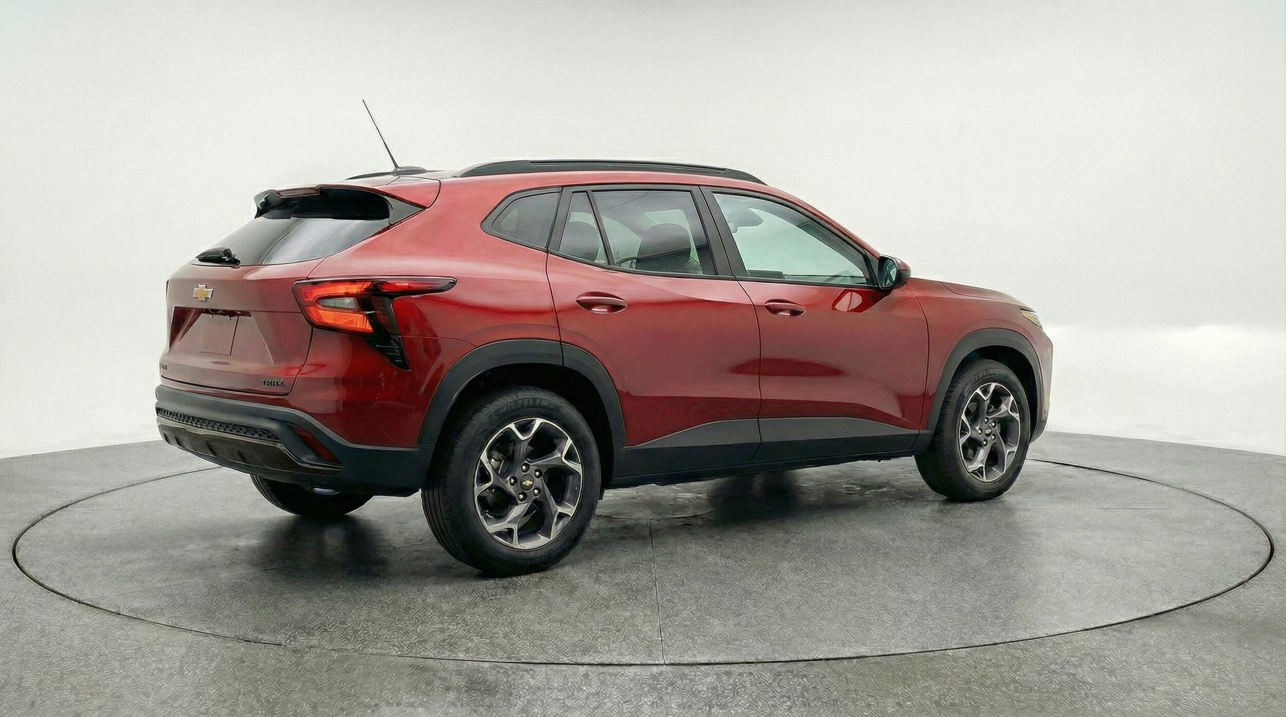 Thumbnail: 2025 Chevrolet Trax - 7