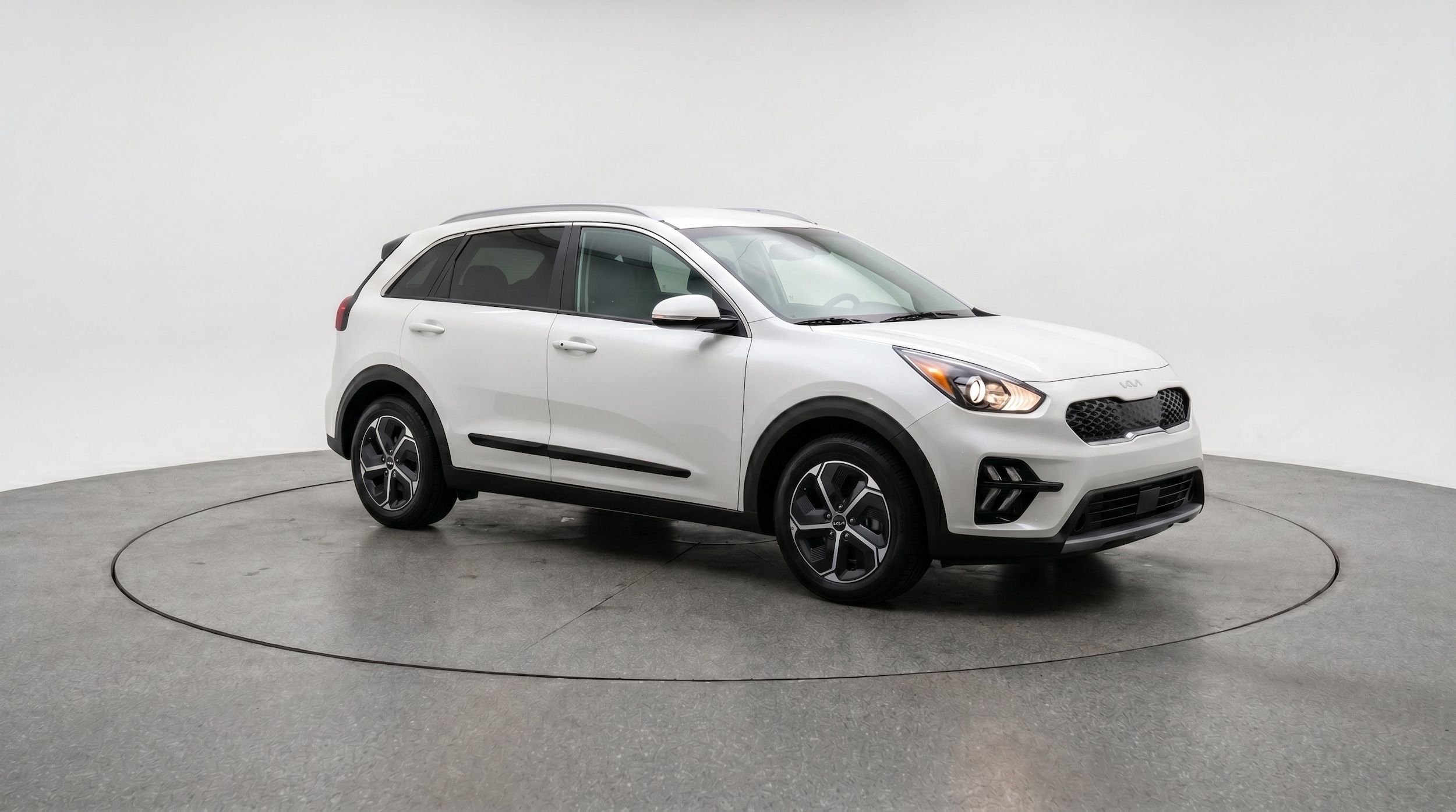 Thumbnail: 2026 Kia Niro - 1