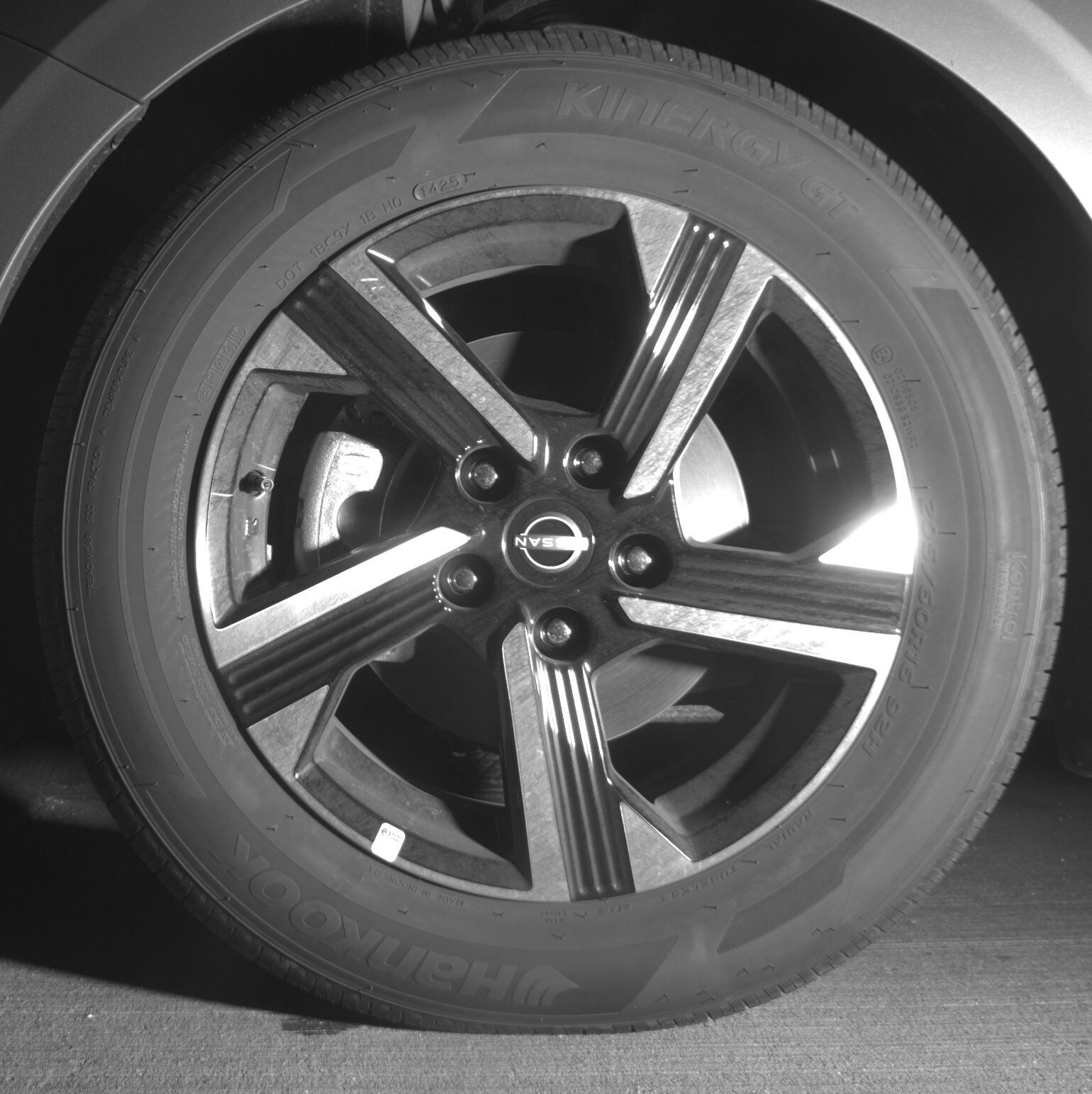 Thumbnail: 2025 Nissan Sentra - 9