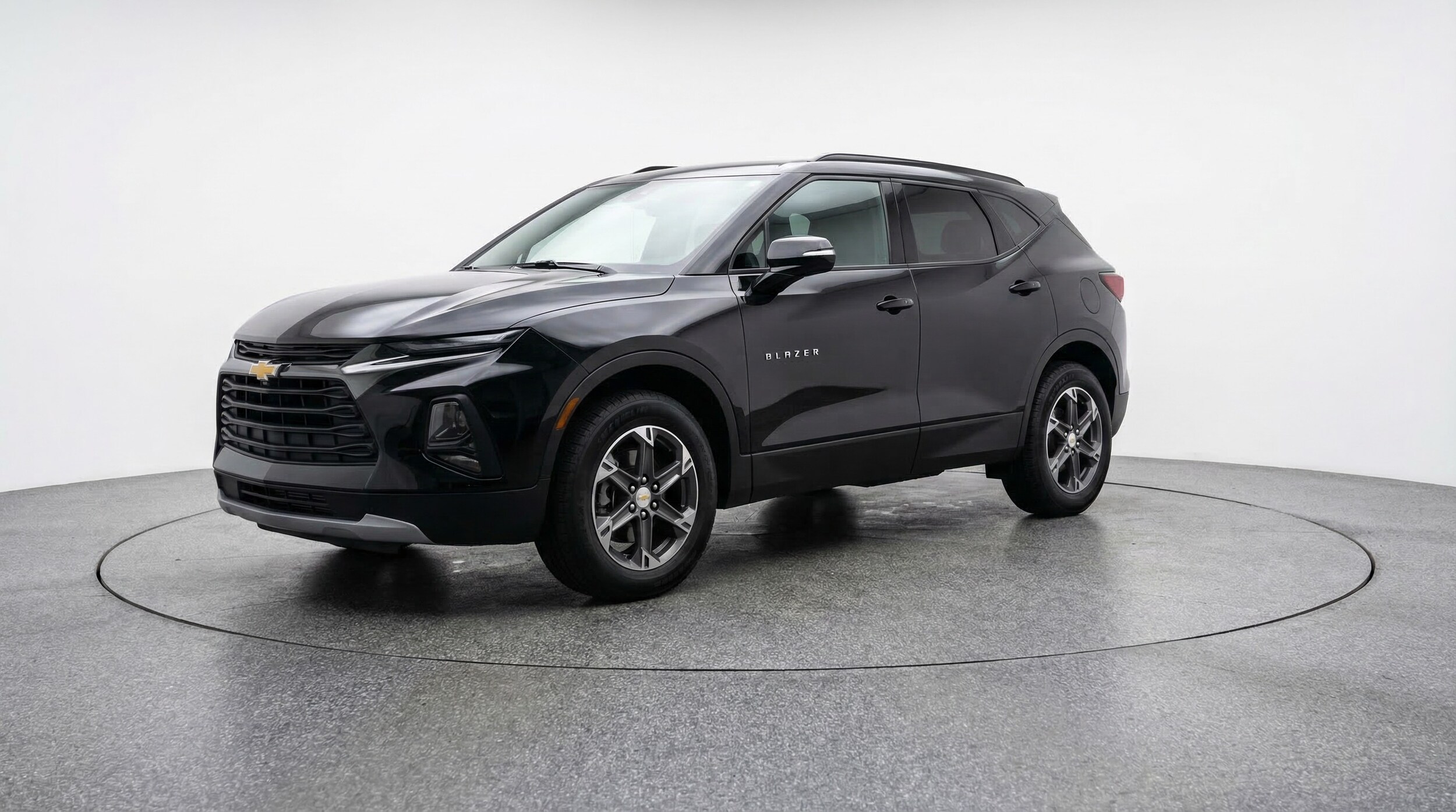 Thumbnail: 2025 Chevrolet Blazer - 3