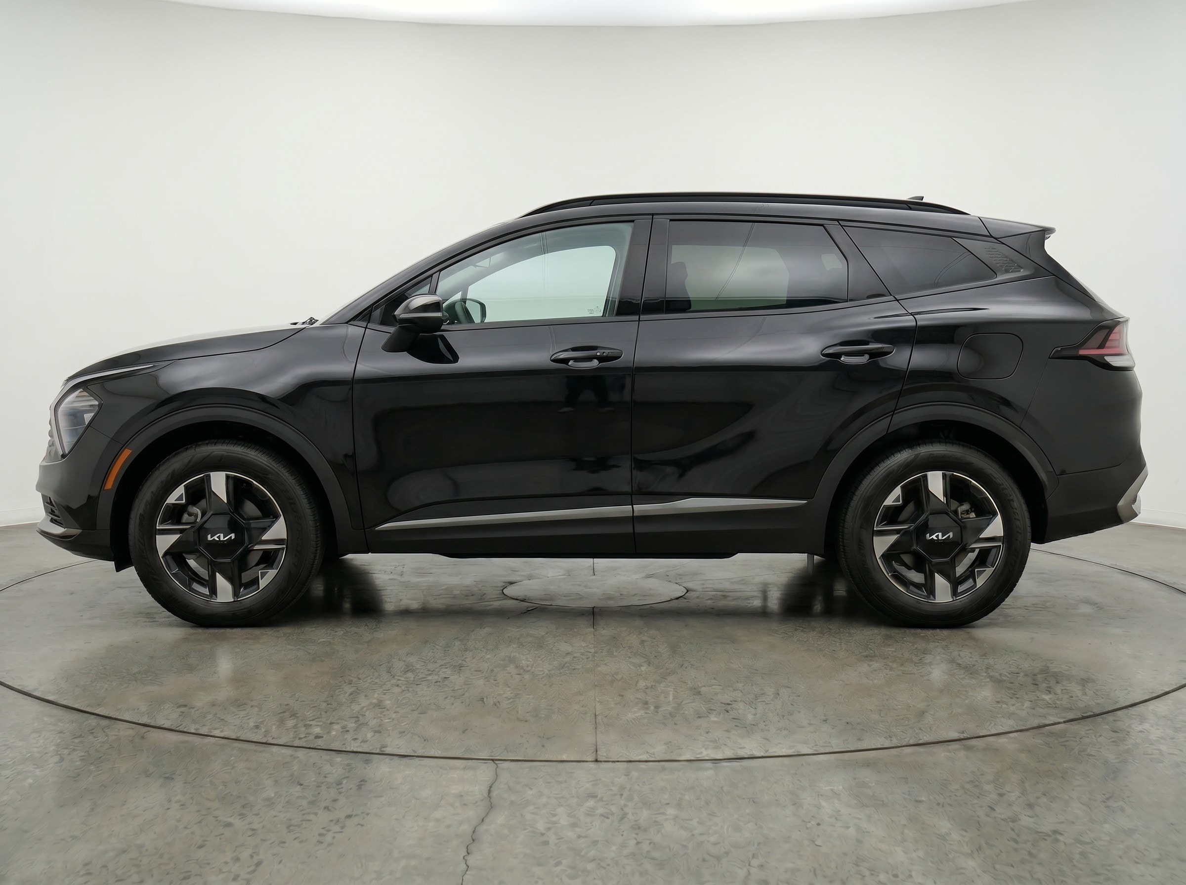 Thumbnail: 2026 Kia Sportage - 4