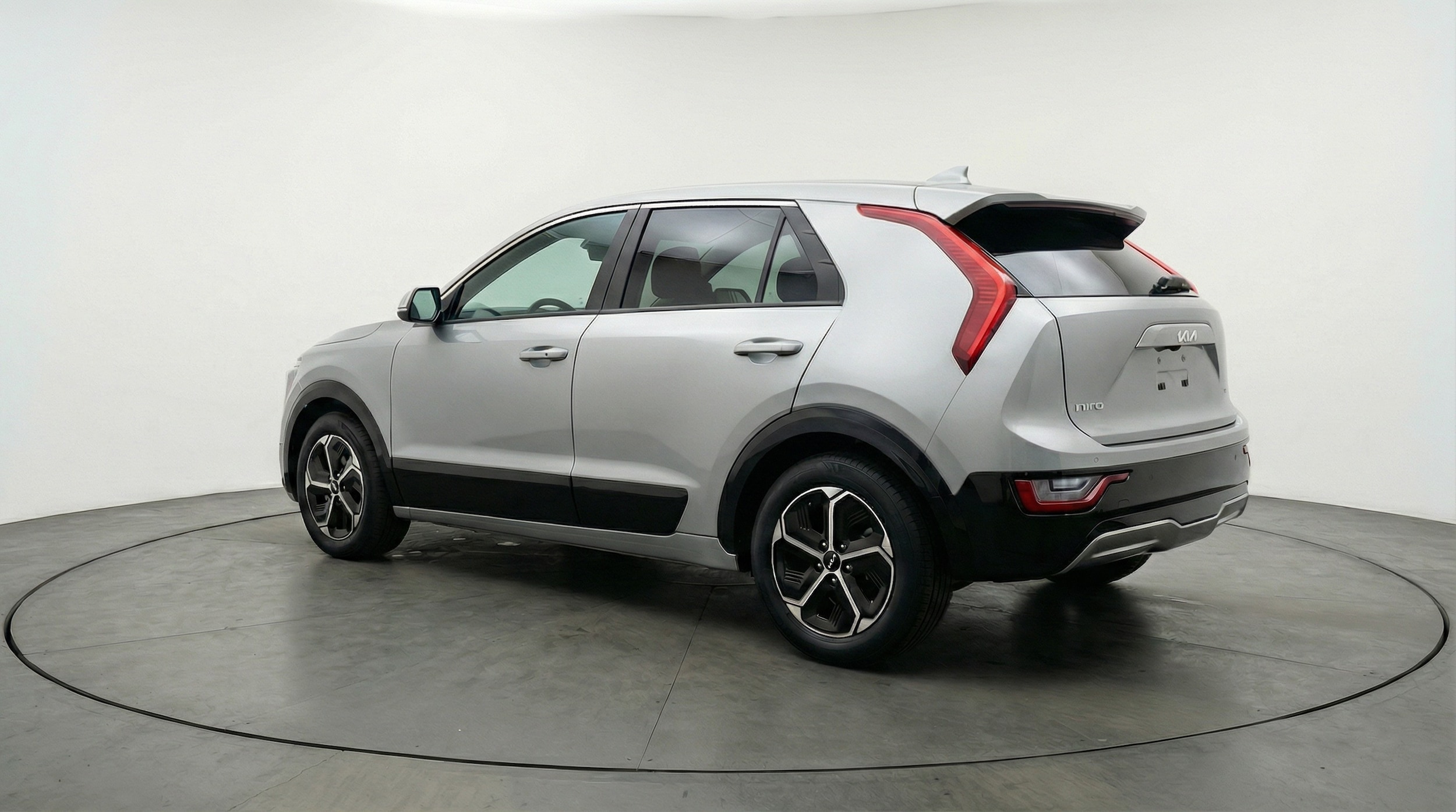 Thumbnail: 2026 Kia Niro - 5